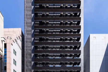 Comfort Hotel Shin-Osaka Отели рядом со станцией Shimo-Shinjo Railway Station