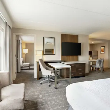 Homewood Suites by Hilton Philadelphia-City Avenue Отели рядом с достопримечательностью «Музей Пожалуйста Попробуй»