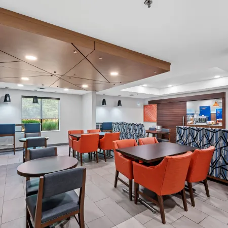 Holiday Inn Express & Suites MAUMELLE - LITTLE ROCK NW by IHG