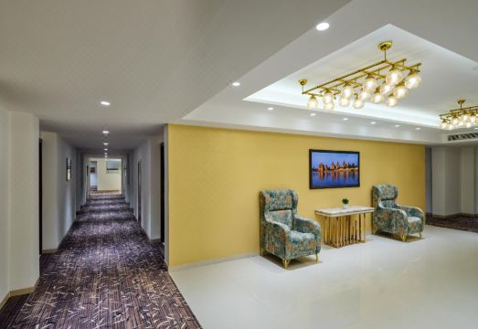 5. 레젠타 플레이스..