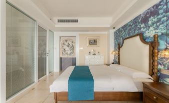 Lvxingjia Apartment (Yulin North Street No.3)