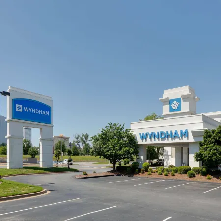 Wyndham Riverfront Little Rock
