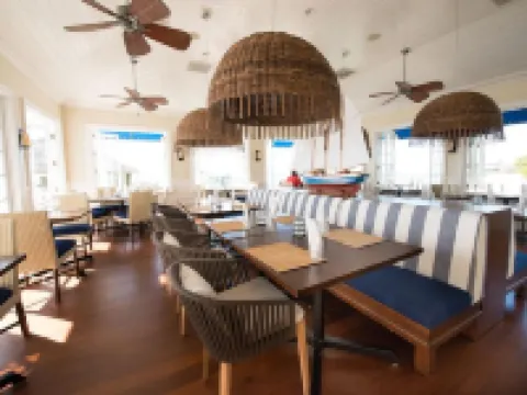 Valentines Resort & Marina Hotels in Dunmore Town