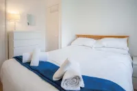 Bayview 61 - 2 Bedroom Chalet - Bayview Oxwich - Chalets