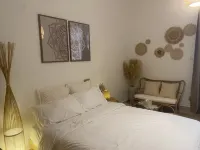 Xi'ai Meisu Apartment (Xinglong Road) - Condos