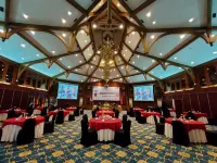 Patra Semarang Hotel & Convention Hotels in Candisari
