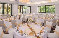 Le Flamboyant Hotel