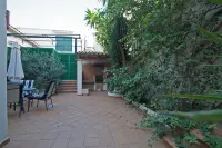 Can Alou, Village House with Mediterranean Charme