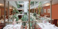 Blume Baden Hotel & Restaurant - 朝食