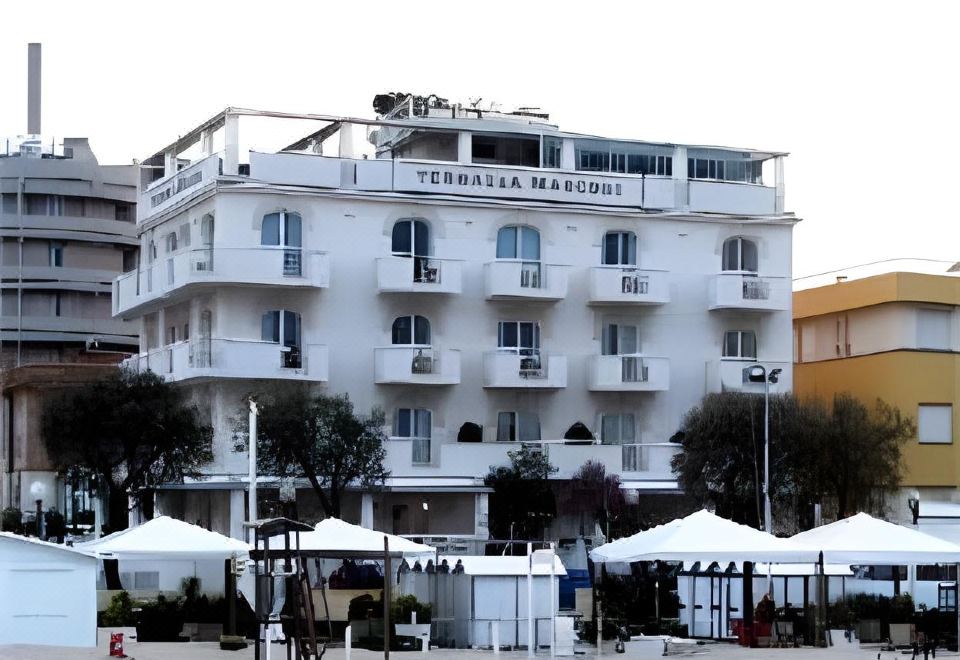 hotel overview picture
