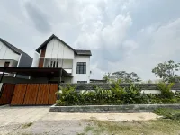Villa Asana Kolam Renang Private Hotel dekat Aliansi Store / Aliansi Sneakers
