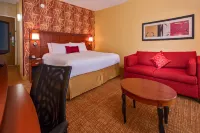 Courtyard Richmond West