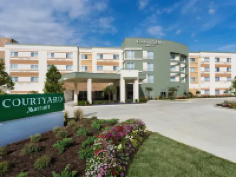 コートヤード・ラストン ラストンのホテル