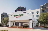 Courtyard Houma Hotels in 