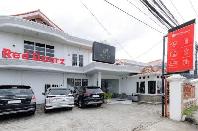 RedDoorz Plus Syariah Near Museum Lampung Hotels in Bandar Lampung