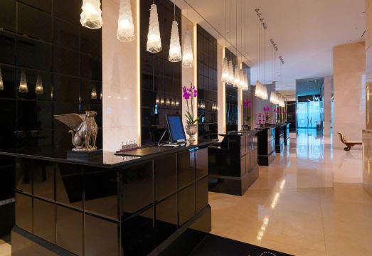 호텔 내부 시설 비교