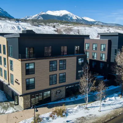 Hotel Indigo SILVERTHORNE by IHG Hotels near Falcon SuperChair
