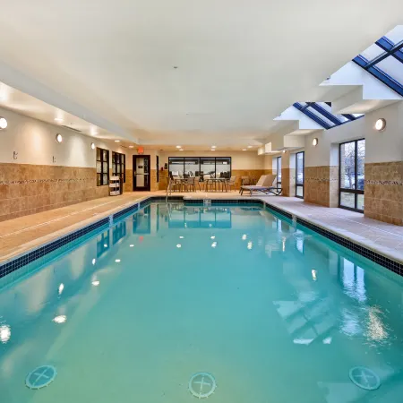 Hampton Inn & Suites Detroit-Canton