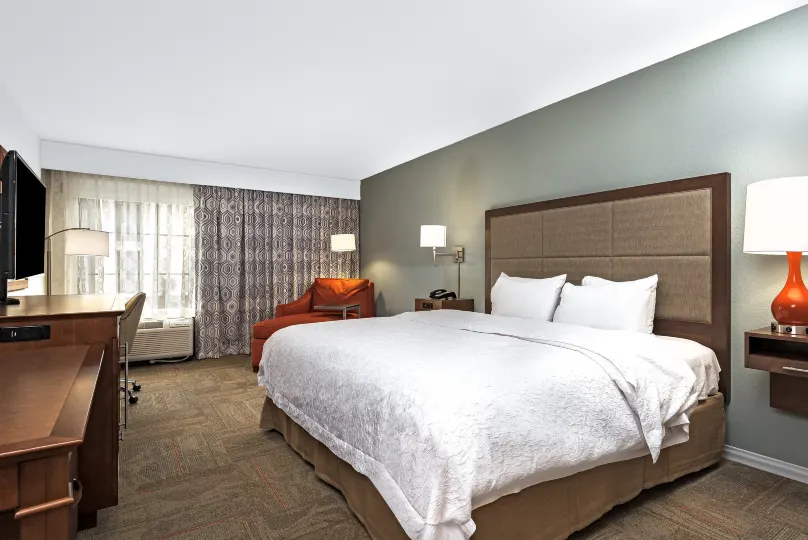 Hampton Inn & Suites by Hilton Florence Center