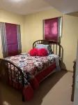 Newer 4 bdrm lake home 5 minutes from everything Danbury