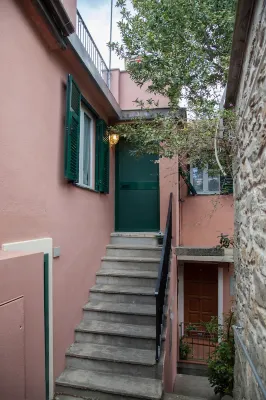 Private Apartment in Corniglia Cinque Terre, Terrace Sea View Hotels in Corniglia