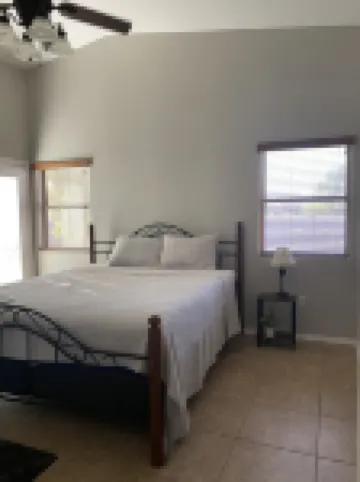 SummerHaven 5 minute drive to river Hotels in Mohave Valley