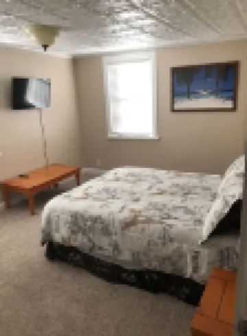 Victorian era Mississippi riverview retreat.