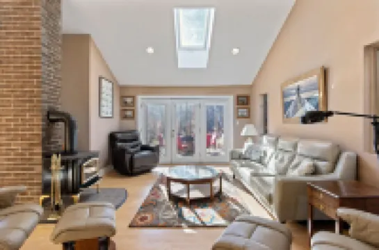 Spacious Trickey Moose Family Retreat - Woodstove, Firepit, Kayaks, Water Access