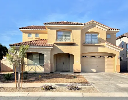 Home sweet home Отели в г. Глендейл