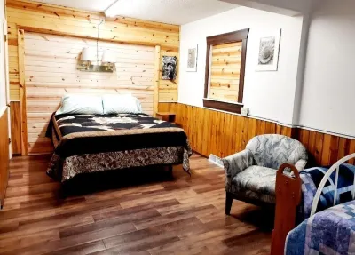 Top of Hill City -walk to great food, local art & more! Hotel dekat Black Hills Institute - Museum