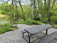 Beautifully remodeled duplex near the ARK encounter. This listing is for 1 side.