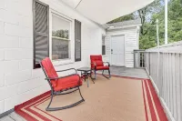 Cozy 2 bedroom home near downtown Gaffney.