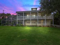 Tropical Key West Home w/ Heated Pool