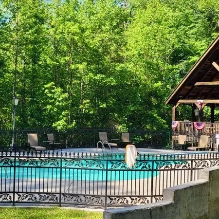Spring Retreat! Hot Tub, Theater, XBox, Kid Room