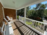 Hideaway At Meadow View Farm/Private Tennis Courts with Spacious Bedrooms