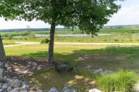 Private and Secluded Rental on the Kalamazoo River - Saugatuck-Douglas-Fennville