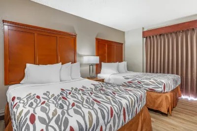 Red Roof Inn & Suites Sulphur Springs