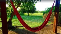 Apartment Torre. Beautiful garden, AC, 2 bedrooms 1 bathroom, near the sea. Hotel in zona Castello di Castagneto Carducci