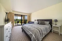 Wapato Point Halmalka Condo 510-A, 3 bed 2 bath, Sleeps 8,  Next to Outdoor Pool