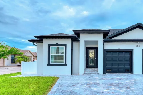 Honeycomb Haven: 3 Bedroom, 6 Guests, Waterfront Dock, Kayaks, Ocean Rotonda West住宿飯店