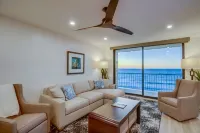 New Luxury Condo on Ocean Cliff, 2 Bedroom Suites, Full Kitchen, Living Room