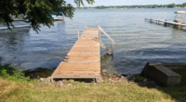 Modern Cozy Cottage w/ Lake Access
