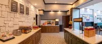Hampton Inn & Suites Boerne - Frühstück