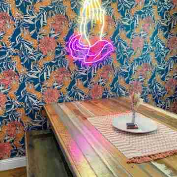 Charming 2-bedroom historic bungalow - Downtown SLO Dining/Meeting Rooms