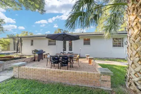 Mid-Century Oasis awaits YOU!