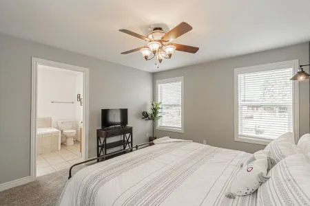 Family Friendly Modern Home- Adventures Start Here!