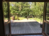 Chalet au Milieu de la Forêt Avec lac à Proximité