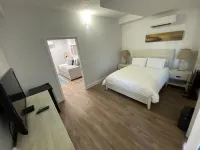 Bay Front Home With Magnificent Views Hoteles en Islamorada