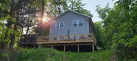 3 bedroom home on a peaceful private no wake lake. With kayaks and floating deck - 3-Star