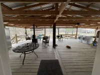 Cozy 2-bedroom cabin with AC and WiFi on the Pearl River in Angie. LA